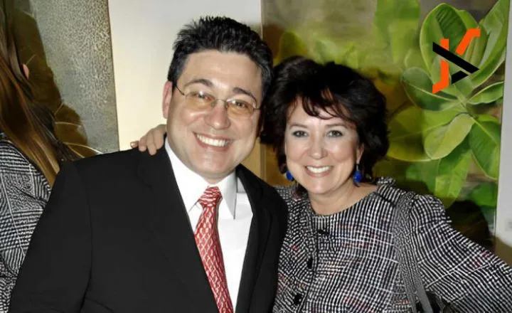 Itzhak Ezratti Wife Brooke Itzhak